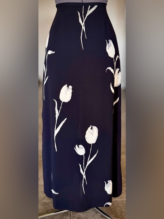 Vintage Dresses & Skirts - Vintage Black Maxi Skirt Greige Floral Print Liz Claiborne 4 S